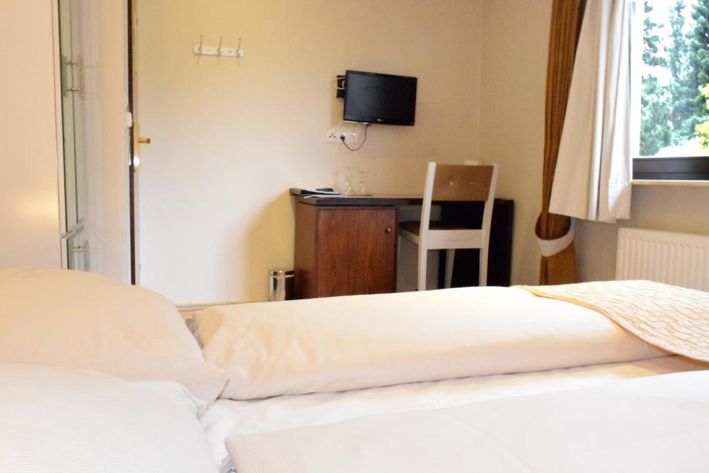 Hotel La Petite Perle Hamburg Zimmer foto